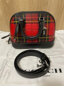 その他 コーチ （ブランドバッグ）の商品画像 - 査定依頼日：2024年12月27日 - 最高査定価格：3,500円