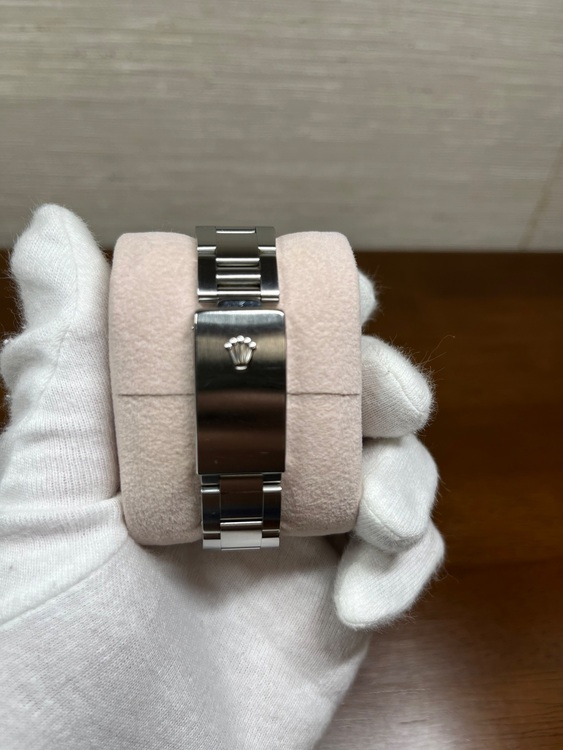 ロレックス　エアキング（高級時計）の商品画像 - 査定依頼日：2025年6月15日 - 最高査定価格：630,000円