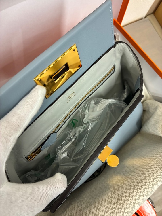 2424ミニ　ブルーリンGHW（ブランドバッグ）の商品画像 - 査定依頼日：2025年10月30日 - 最高査定価格：980,000円