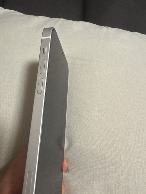 iPhone12（スマホ）の商品画像 - 査定依頼日：2026年2月28日 - 最高査定価格：24,000円