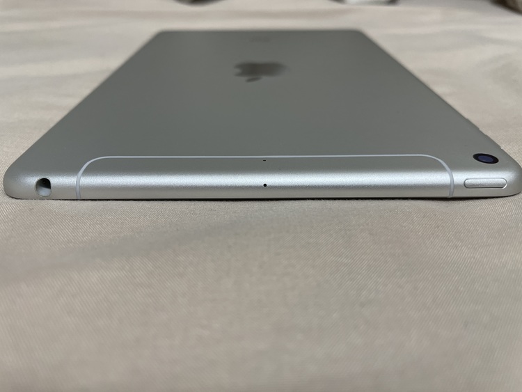 iPad mini 5 Silver 64GB cellularモデル（PC・タブレット）の商品画像 - 査定依頼日：2021年11月2日 - 最高査定価格：26,500円