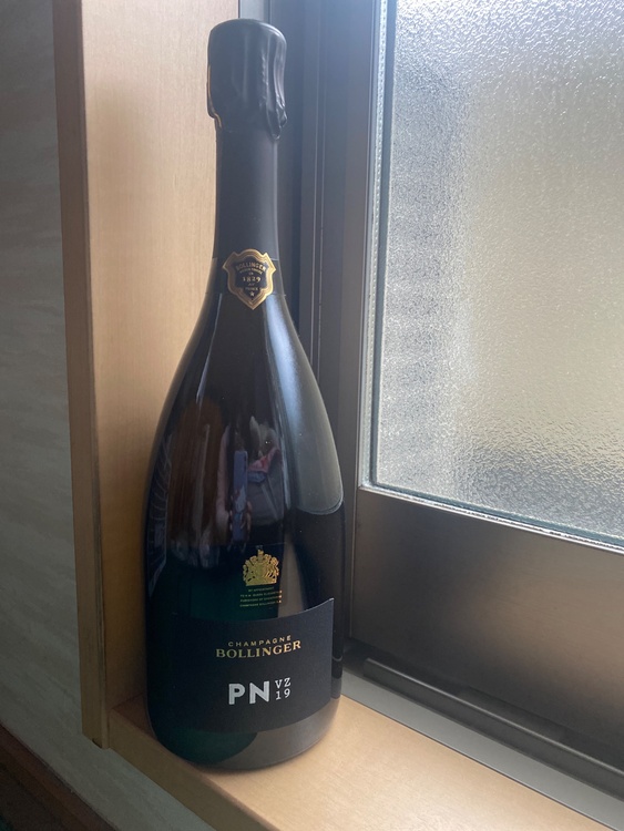 シャンパン ボランジェ （お酒）の商品画像 - 査定依頼日：2026年3月20日 - 最高査定価格：9,500円