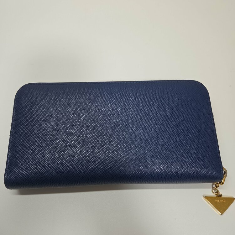 プラダ  （ブランドバッグ）の商品画像 - 査定依頼日：2026年3月23日 - 最高査定価格：30,000円