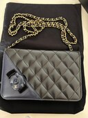 シャネル カメリア （ブランドバッグ）の商品画像 - 査定依頼日：2025年1月8日 - 最高査定価格：210,000円