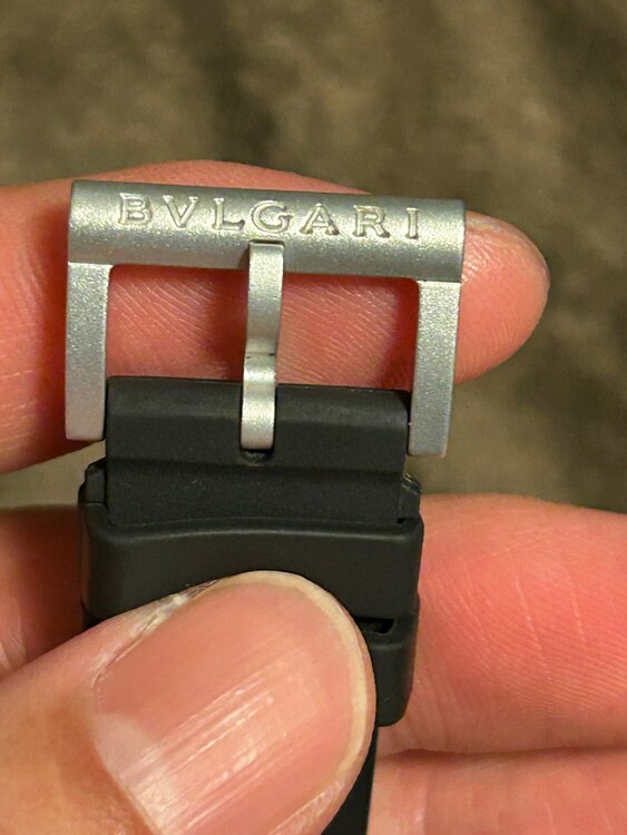 ブルガリアルミニウムクロノグラフBB40ATCH（高級時計）の商品画像 - 査定依頼日：2025年5月31日 - 最高査定価格：30,000円