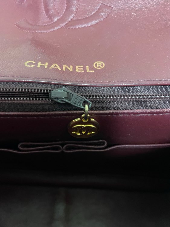 WフラップWチェーン（ブランドバッグ）の商品画像 - 査定依頼日：2023年4月2日