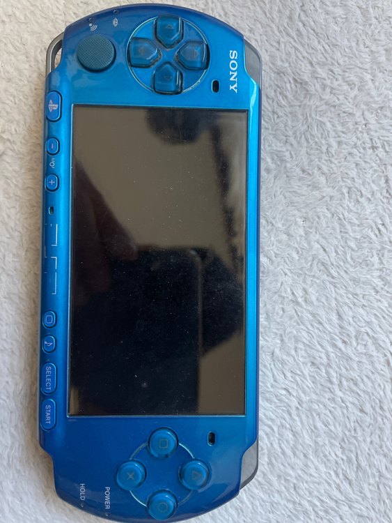 PSP（ゲーム機本体・ゲームソフト）の商品画像 - 査定依頼日：2023年11月13日 - 最高査定価格：2,000円