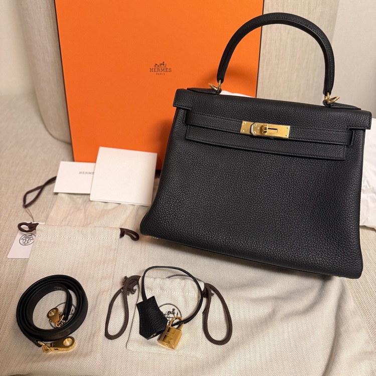 エルメス ケリー （ブランドバッグ）の商品画像 - 査定依頼日：2025年12月4日 - 最高査定価格：3,000,000円