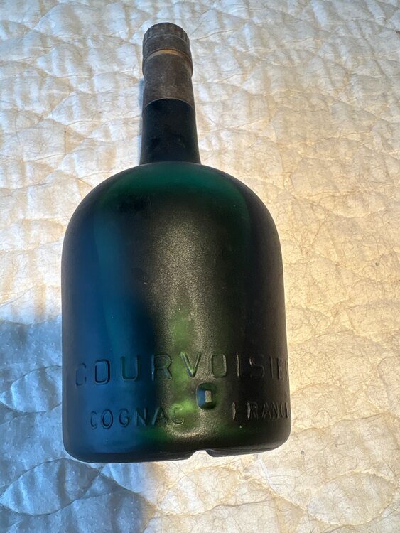 ブランデー コニャック （お酒）の商品画像 - 査定依頼日：2025年5月31日 - 最高査定価格：5,000円