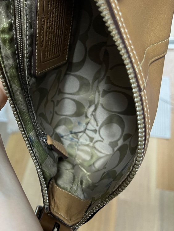 その他 コーチ （ブランドバッグ）の商品画像 - 査定依頼日：2025年6月8日 - 最高査定価格：10,000円