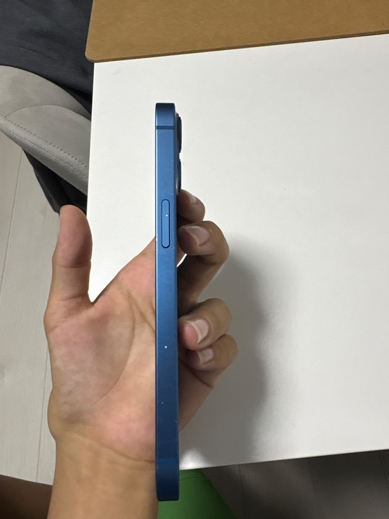 iPhone13（スマホ）の商品画像 - 査定依頼日：2026年7月12日 - 最高査定価格：40,000円