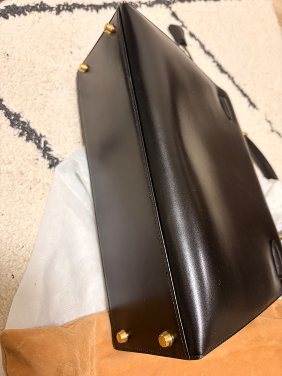 ケリーボックスカーフ　ノワール ○A（ブランドバッグ）の商品画像 - 査定依頼日：2026年4月27日 - 最高査定価格：850,000円