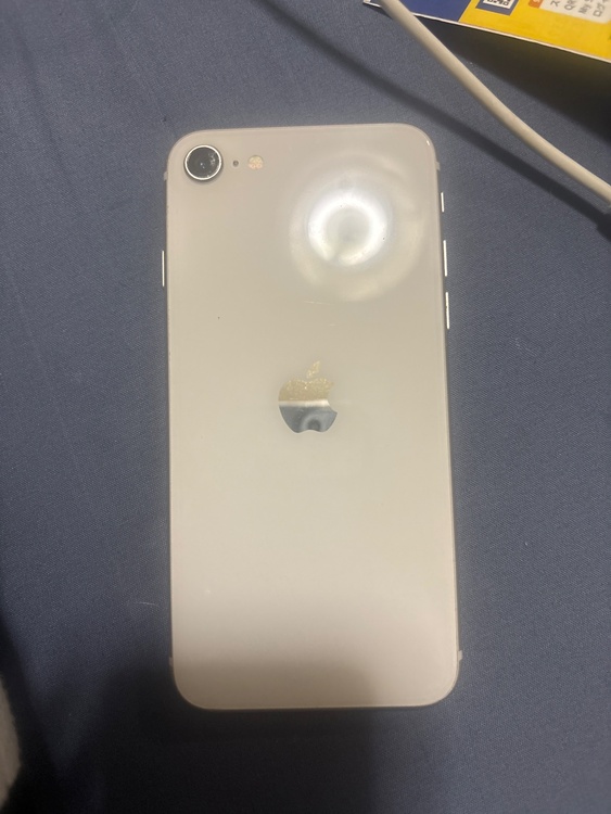 iPhone iPhone SE (第 3 世代) 64GB SIMフリー（スマホ）の商品画像 - 査定依頼日：2026年9月7日 - 最高査定価格：14,000円