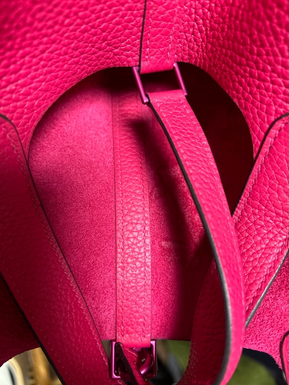 エルメス ピコタン （ブランドバッグ）の商品画像 - 査定依頼日：2025年12月16日 - 最高査定価格：330,000円