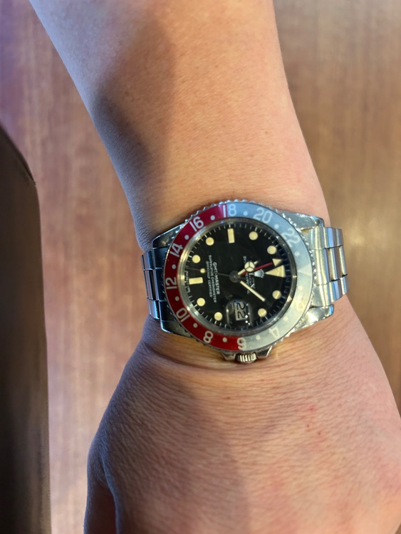 ロレックス GMTマスター （高級時計）の商品画像 - 査定依頼日：2025年10月5日 - 最高査定価格：2,000,000円