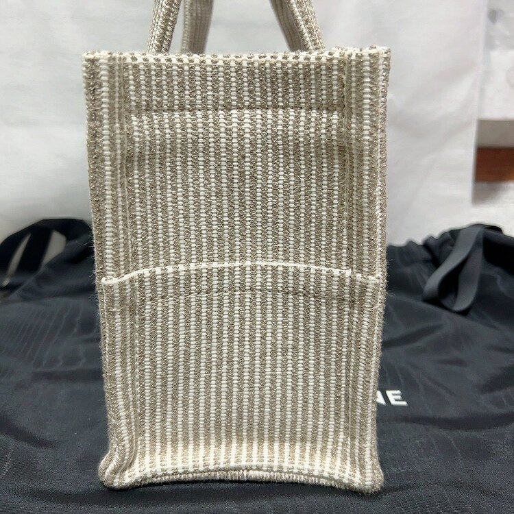 セリーヌ  （ブランドバッグ）の商品画像 - 査定依頼日：2025年5月5日 - 最高査定価格：100,000円