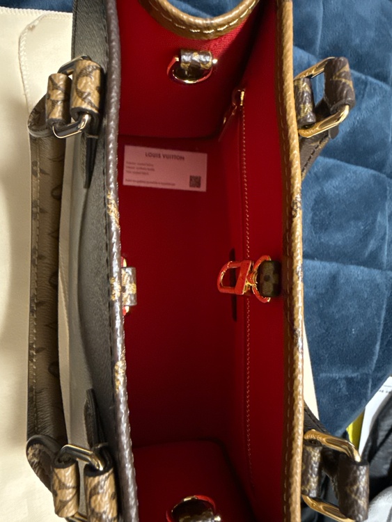 M46373（ブランドバッグ）の商品画像 - 査定依頼日：2026年1月23日 - 最高査定価格：300,000円