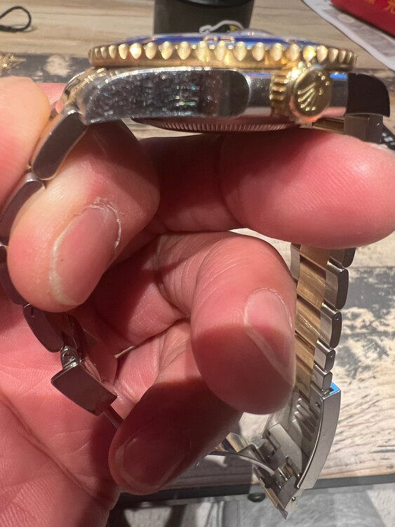 ロレックス サブマリーナー 126613LB（高級時計）の商品画像 - 査定依頼日：2025年5月9日 - 最高査定価格：2,300,000円