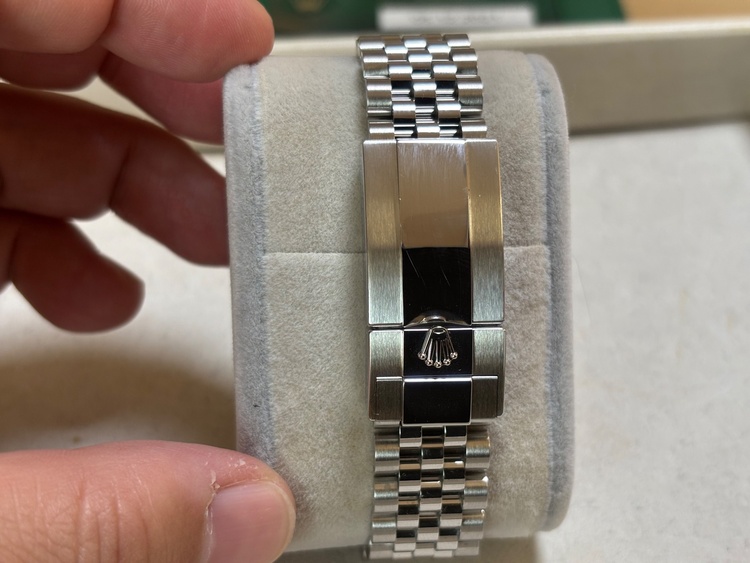 GMTマスターⅡジュビリー青黒（高級時計）の商品画像 - 査定依頼日：2025年12月9日 - 最高査定価格：2,600,000円