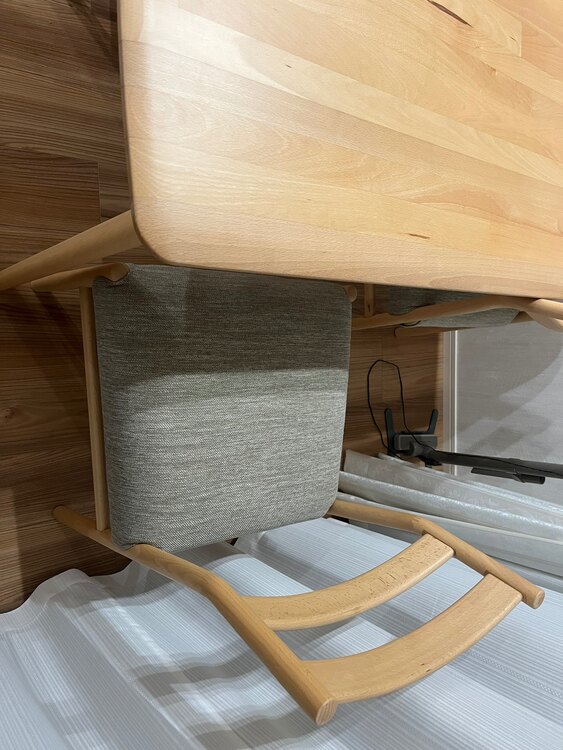 ニトリ　ダイニングテーブルセット（家具・寝具）の商品画像 - 査定依頼日：2025年1月14日 - 最高査定価格：4,000円