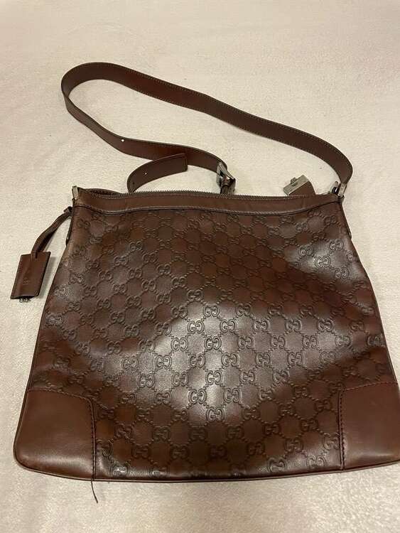 ショルダーバッグ（ブランドバッグ）の商品画像 - 査定依頼日：2025年4月5日 - 最高査定価格：32,000円