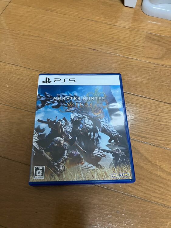 PS5 CFI-1200A（ゲーム機本体・ゲームソフト）の商品画像 - 査定依頼日：2025年8月17日 - 最高査定価格：40,000円