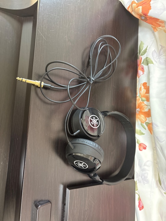 CLP-835R（ピアノ・楽器・PA機材）の商品画像 - 査定依頼日：2026年4月19日 - 最高査定価格：55,000円