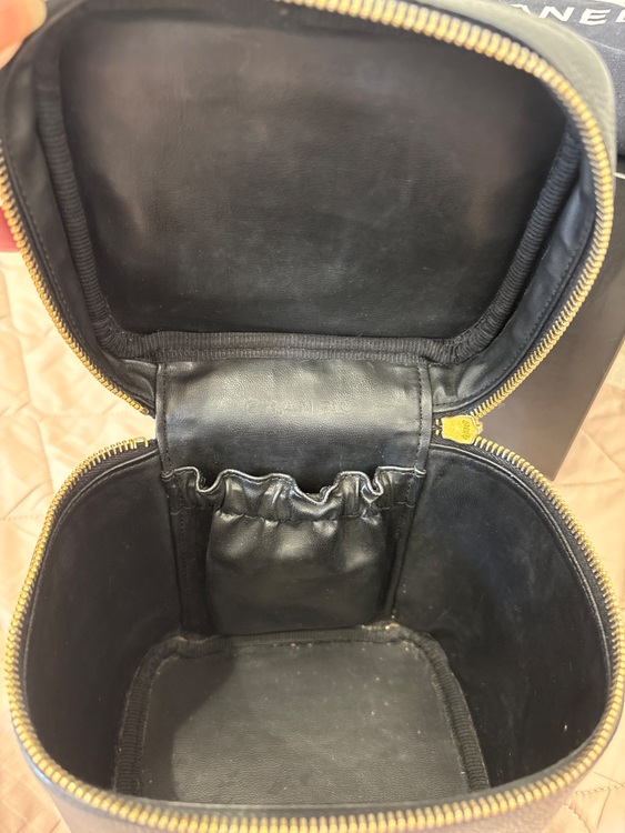 バニティ（ブランドバッグ）の商品画像 - 査定依頼日：2025年9月29日 - 最高査定価格：70,000円