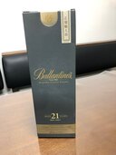 バランタイン２１年正規輸入品未開封（お酒）の商品画像 - 査定依頼日：2025年3月22日 - 最高査定価格：5,500円