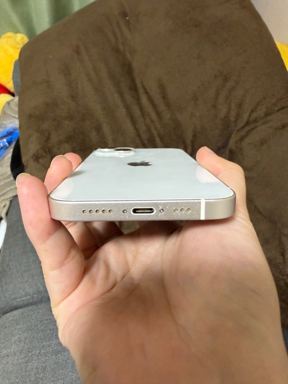 iPhone13（スマホ）の商品画像 - 査定依頼日：2026年10月4日 - 最高査定価格：31,000円