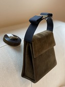 商品名不明（ブランドバッグ）の商品画像 - 査定依頼日：2022年5月15日 - 最高査定価格：10,000円