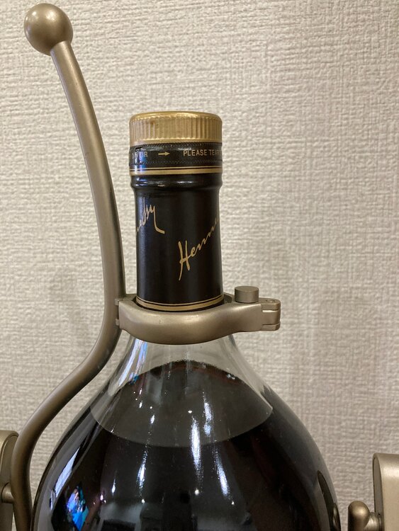 ヘネシーＶＳＯＰ（お酒）の商品画像 - 査定依頼日：2025年5月6日 - 最高査定価格：35,000円