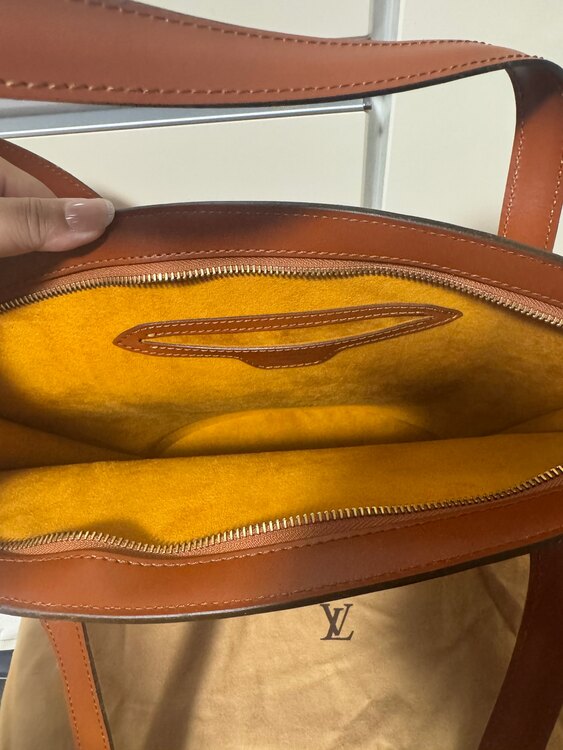 エピ サンジャック（ブランドバッグ）の商品画像 - 査定依頼日：2025年5月16日 - 最高査定価格：50,000円