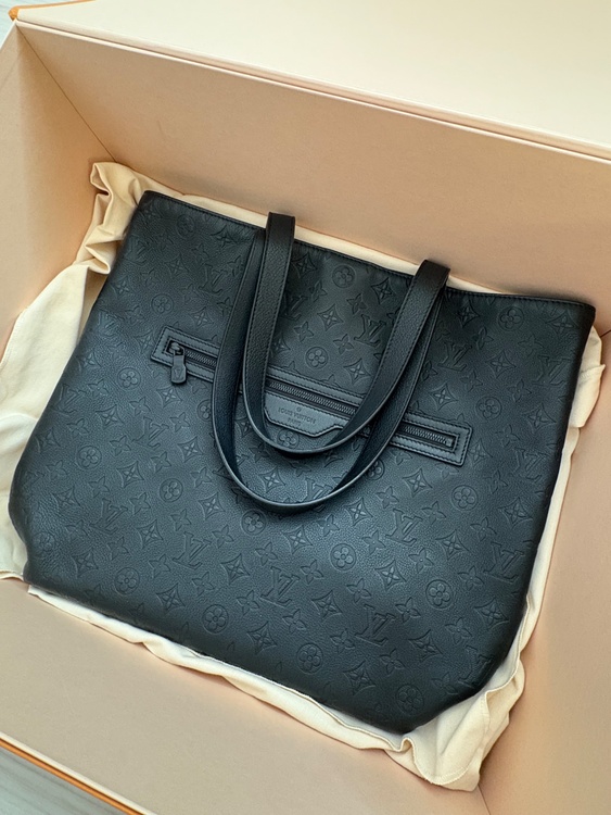 ルイヴィトン モノグラム （ブランドバッグ）の商品画像 - 査定依頼日：2025年12月8日 - 最高査定価格：290,000円