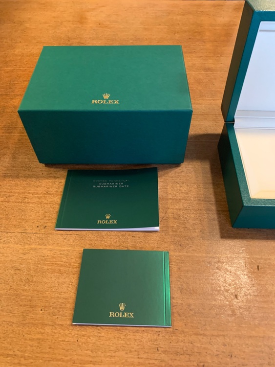 サブマリーナーデイト（高級時計）の商品画像 - 査定依頼日：2025年7月22日 - 最高査定価格：2,920,000円