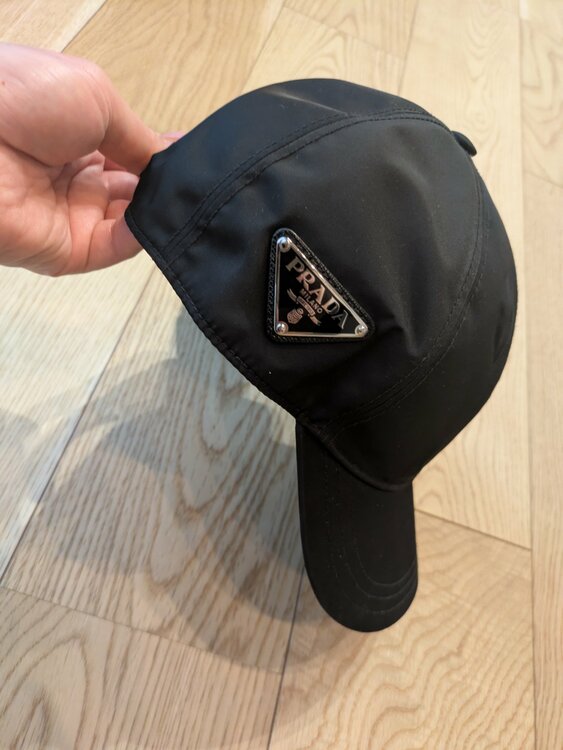 プラダ  （ブランドバッグ）の商品画像 - 査定依頼日：2026年4月7日 - 最高査定価格：40,000円