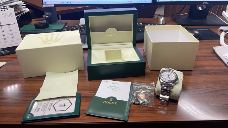 ロレックス エクスプローラー 1657（高級時計）の商品画像 - 査定依頼日：2025年4月28日 - 最高査定価格：980,000円