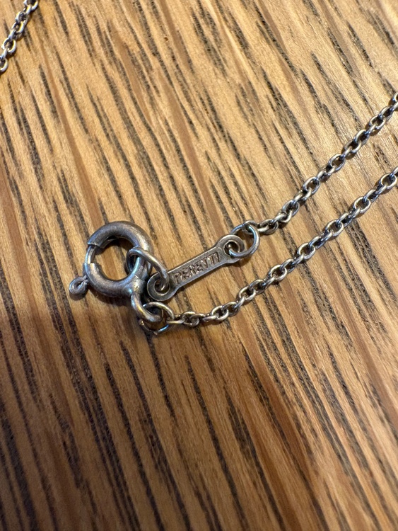 ティファニー　エルサペレッティ　クロスネックレス（金・貴金属）の商品画像 - 査定依頼日：2026年1月29日 - 最高査定価格：10,000円