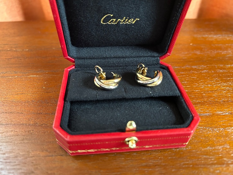 カルティエ　トリニティ　ピアス　大（金・貴金属）の商品画像 - 査定依頼日：2025年6月25日 - 最高査定価格：300,000円
