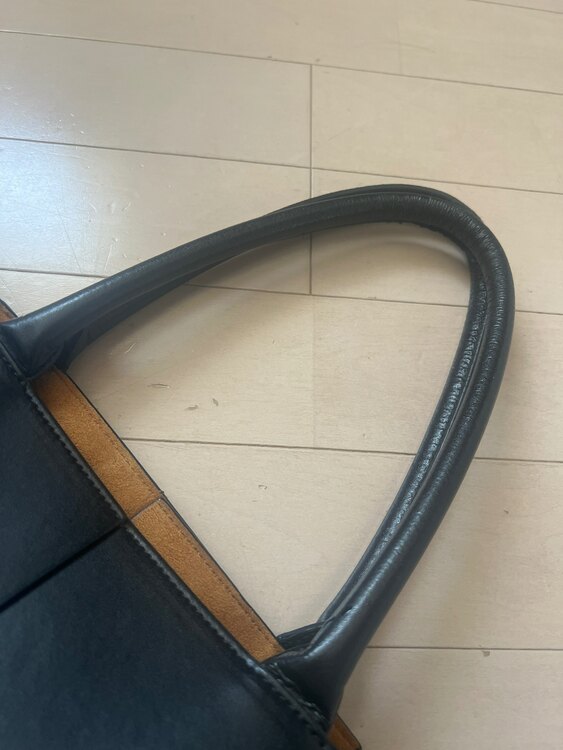 ボッテガ・ヴェネタ  （ブランドバッグ）の商品画像 - 査定依頼日：2025年5月8日 - 最高査定価格：165,000円