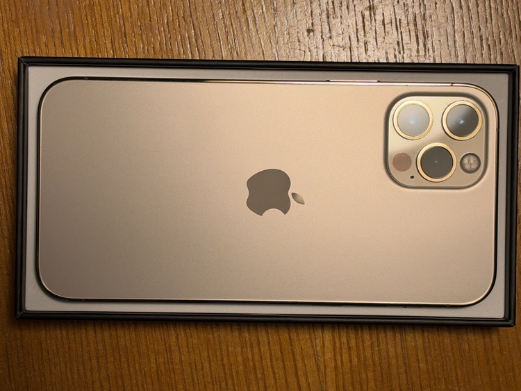 iPhone iPhone 12 Pro 128GB SIMフリー（スマホ）の商品画像 - 査定依頼日：2026年9月28日 - 最高査定価格：33,500円