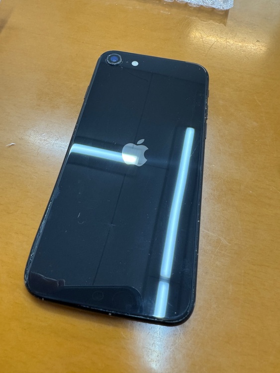 iPhoneSE2 64GB（スマホ）の商品画像 - 査定依頼日：2026年5月22日 - 最高査定価格：8,000円
