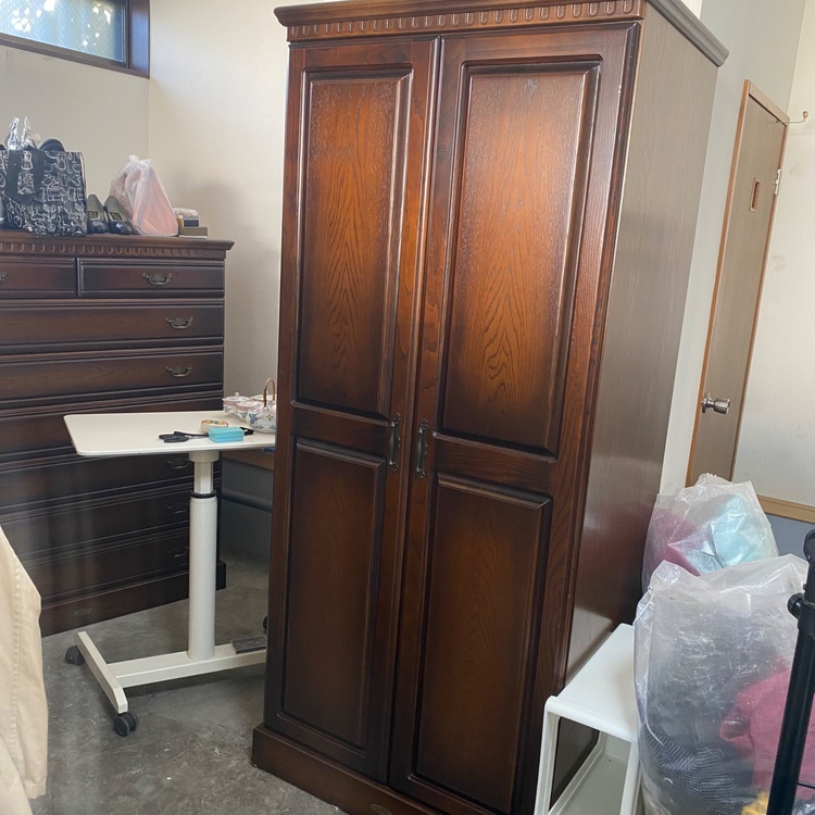 アトランタ社　クローゼット（家具・寝具）の商品画像 - 査定依頼日：2025年12月28日 - 最高査定価格：5,000円