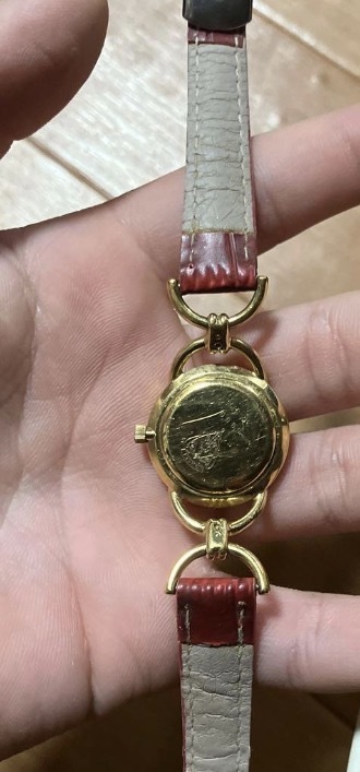 GUCCI 6000L（高級時計）の商品画像 - 査定依頼日：2026年4月7日 - 最高査定価格：2,100円