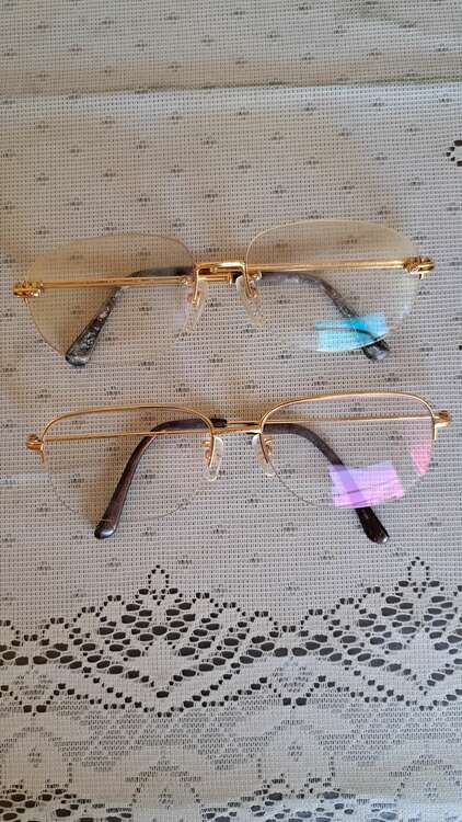 金縁メガネ（金・貴金属）の商品画像 - 査定依頼日：2025年1月23日 - 最高査定価格：300,000円