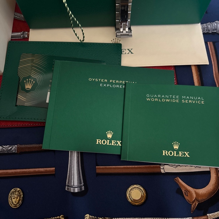 ロレックス エクスプローラー （高級時計）の商品画像 - 査定依頼日：2025年6月23日 - 最高査定価格：1,230,000円