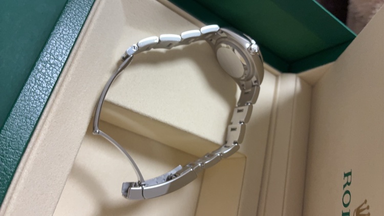 ロレックス デイトジャスト （高級時計）の商品画像 - 査定依頼日：2026年4月3日 - 最高査定価格：100,000円