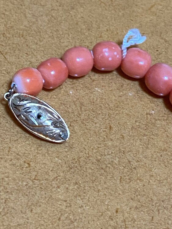 珊瑚ネックレス（宝石）の商品画像 - 査定依頼日：2024年3月1日 - 最高査定価格：5,000円