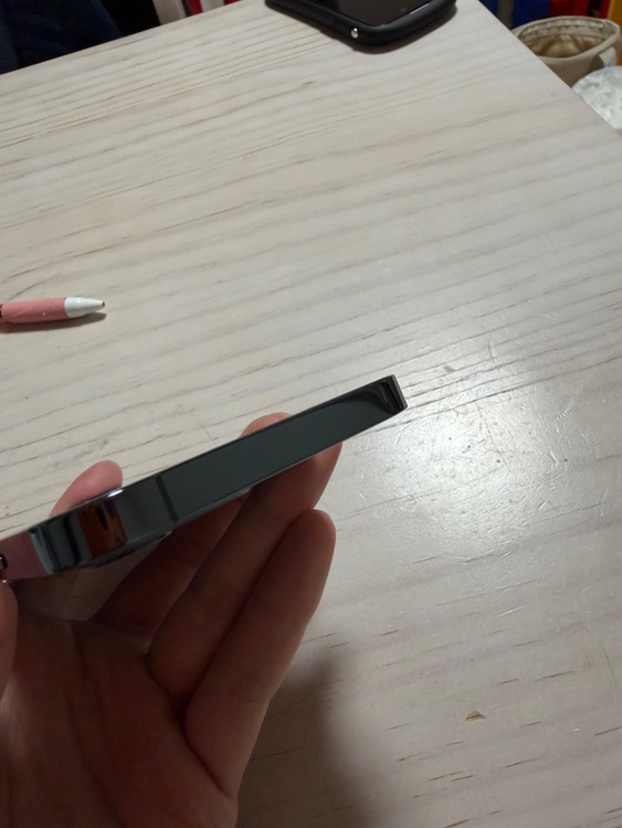 iPhone 12 Pro 128GB au（スマホ）の商品画像 - 査定依頼日：2026年3月8日 - 最高査定価格：28,000円