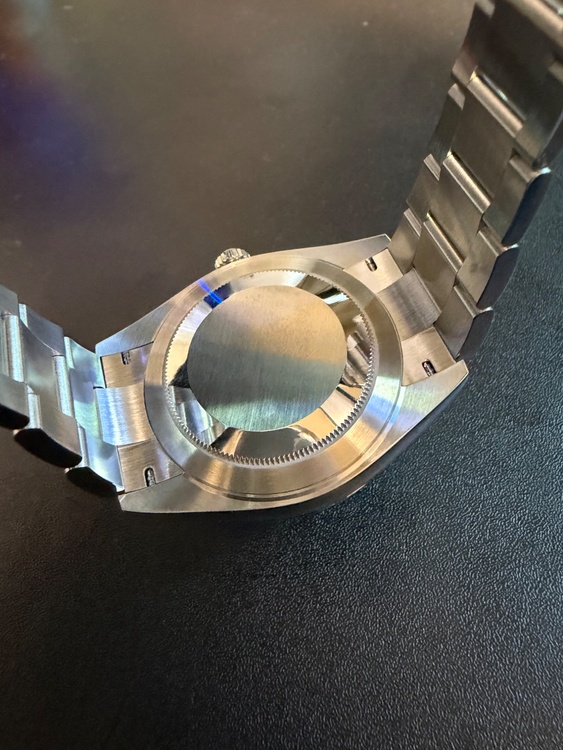 ロレックスデイトジャスト（高級時計）の商品画像 - 査定依頼日：2026年4月4日 - 最高査定価格：1,460,000円